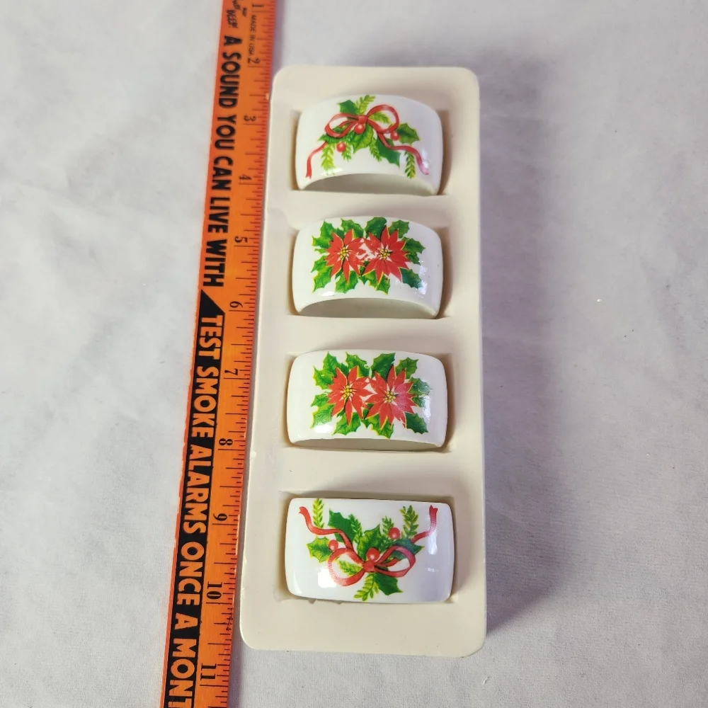 Vintage Artmark Christmas Napkin Rings